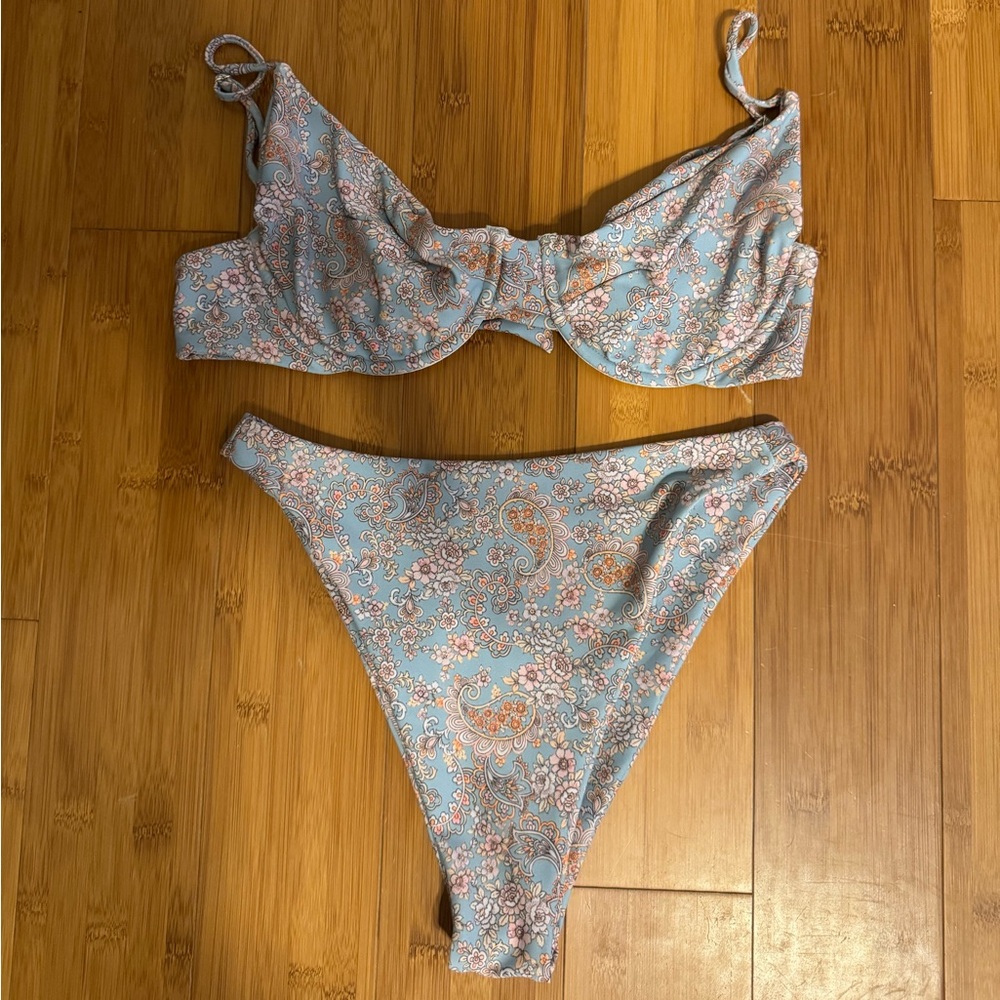 Skatie bikini
